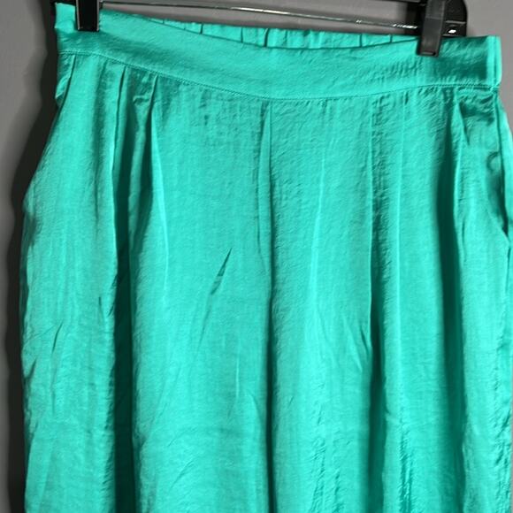 Lumiere Light Green Wide Leg Silky Pants Size Large - Picture 2 of 10